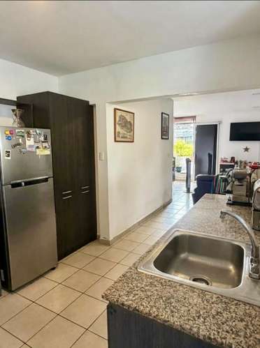 EN VENTA Colonia Centroamérica CASA DE 1 NIVEL + APARTAMENTO - Imagen 18