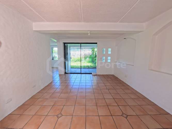 Alquiler de casa en Madreselva, Santa Elena