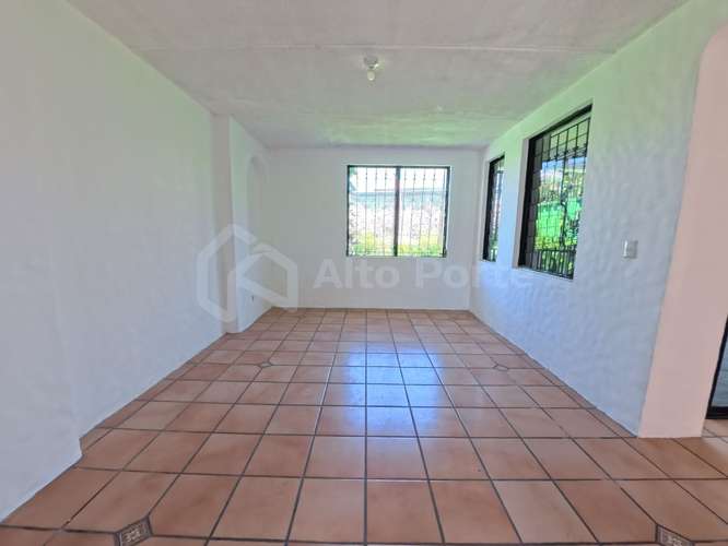 Alquiler de casa en Madreselva, Santa Elena