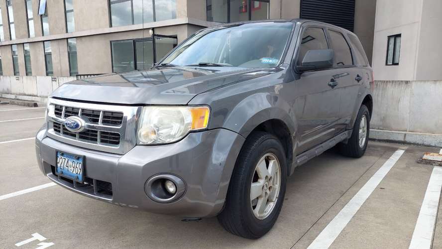 Ford Escape  Cilindros 4x2 Automática 