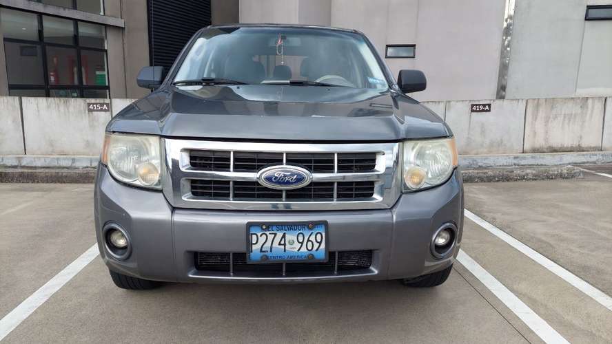 Ford Escape  Cilindros 4x2 Automática 