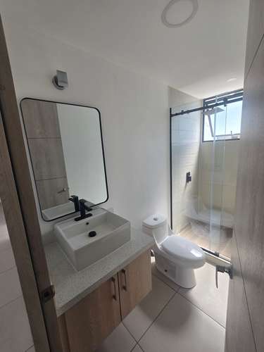  ¡Modernidad, Vista Espectacular y Ubicación Premium en Colonia Escalón! VENTA DIRECTA CON DUEÑO!