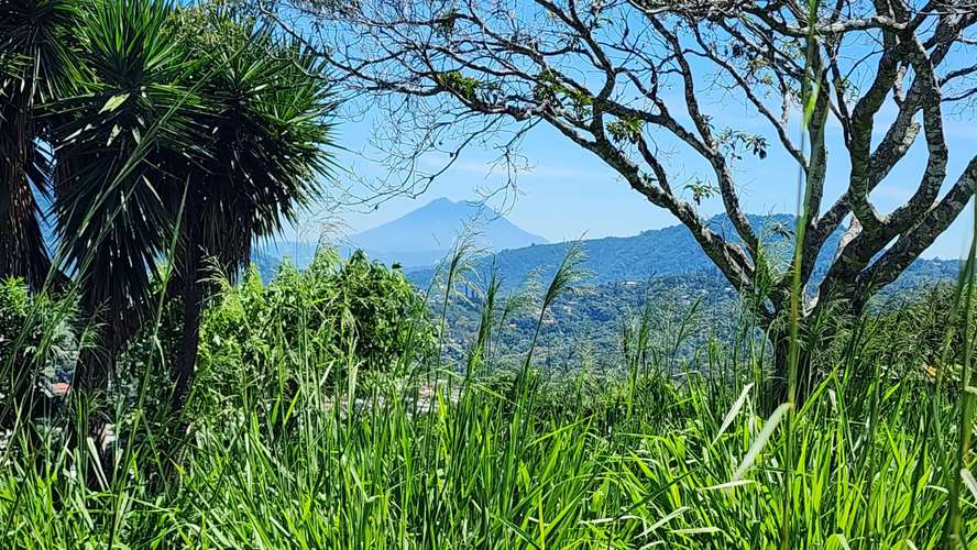 TERRENO EN VENTA PARTE ALTA DE CUMBRES DE LA ESMERALDA