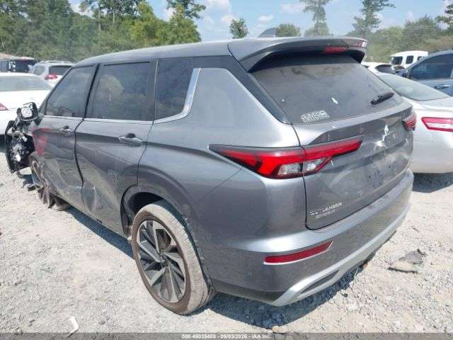 MITSUBISHI OUTLANDER SE 2022