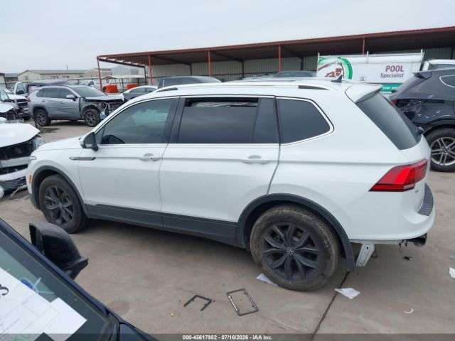 VOLKSWAGEN TIGUAN SE 2024