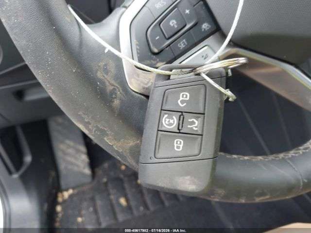 VOLKSWAGEN TIGUAN SE 2024