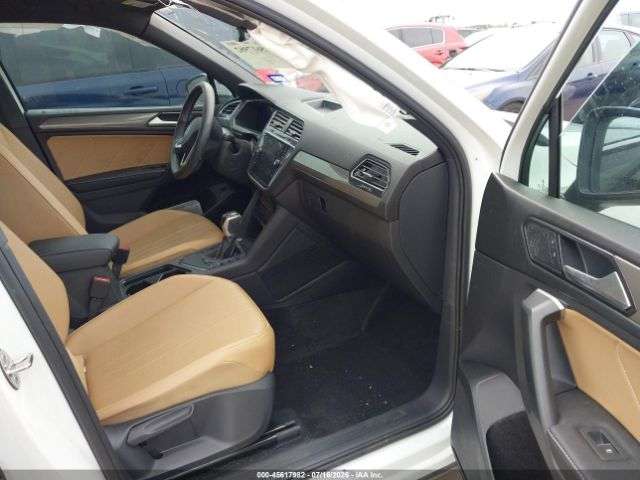 VOLKSWAGEN TIGUAN SE 2024