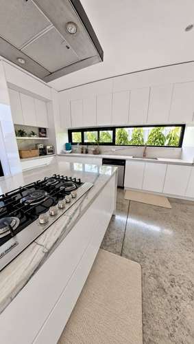 EL ENCANTO MODERNA RESIDENCIA VENTA $1.4 M (PRIVADO) - Imagen 10