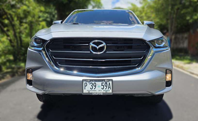 Mazda BT50 2024 de agencia | 1.9 Diésel Automática 4x4 Doble Cabina