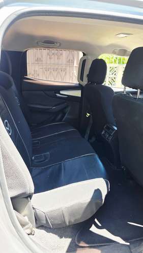 Mazda BT50 2024 de agencia | 1.9 Diésel Automática 4x4 Doble Cabina