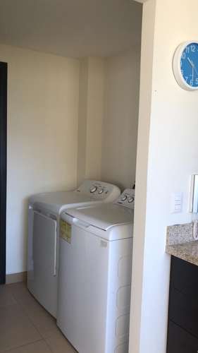  SE ALQUILA APARTAMENTO PUERTA LOS FAROS, SAN BENITO, AMUEBLADO  Tiene 138 m²  Sala y comedor con AC  Baño social Coci - Imagen 9
