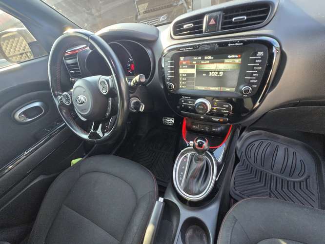 Kia Soul edicion especial Red Zone 2015 - Imagen 7