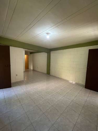 Apartamento céntrico en San Salvador, 2 dormitorios, 2 estacionamientos, ideal para familias - Imagen 2