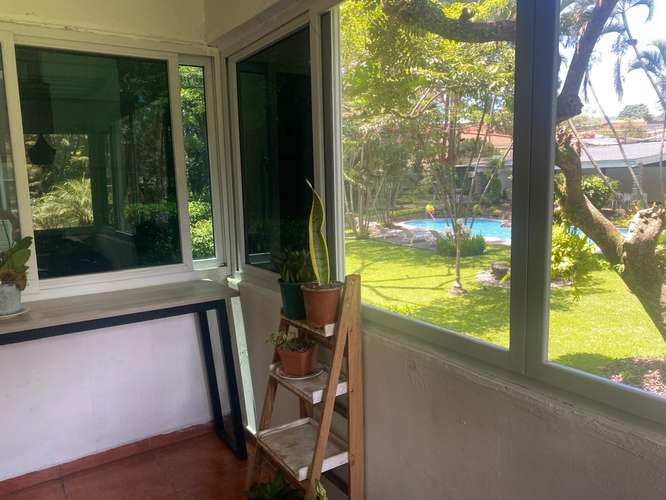 Sólo mujeres - Alquiler de habitaciones amuebladas en Antiguo Cuscatlán, frente a la Universidad UCA 