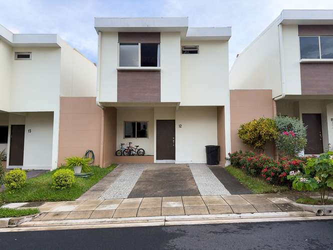 EN VENTA | CASA EN RESIDENCIAL LAS PÉRGOLAS, ZARAGOZA, LA LIBERTAD - Imagen 1