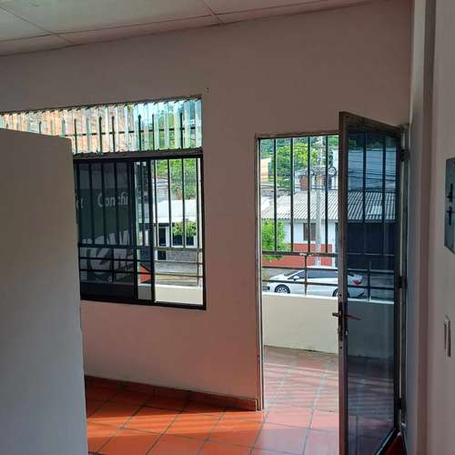GANGA APARTAMENTO EN VENTA CIMA UNO  80, 000 !!