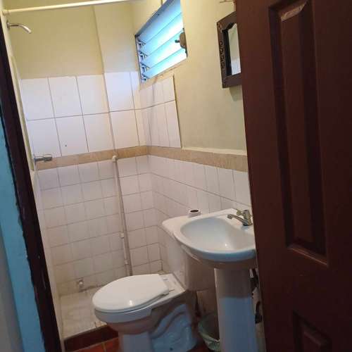 GANGA APARTAMENTO EN VENTA CIMA UNO  80, 000 !!