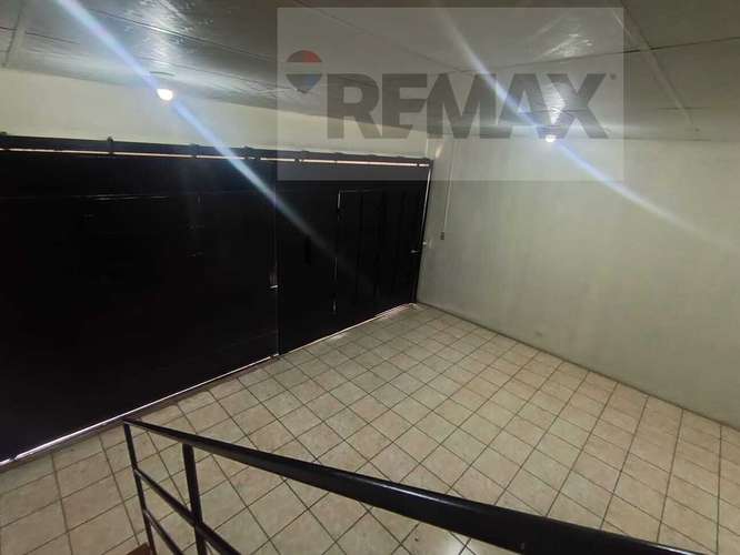 HERMOSA CASA EN VENTA EN RESIDENCIAL SANTA LUCÍA II, SANTA ANA! - Imagen 3