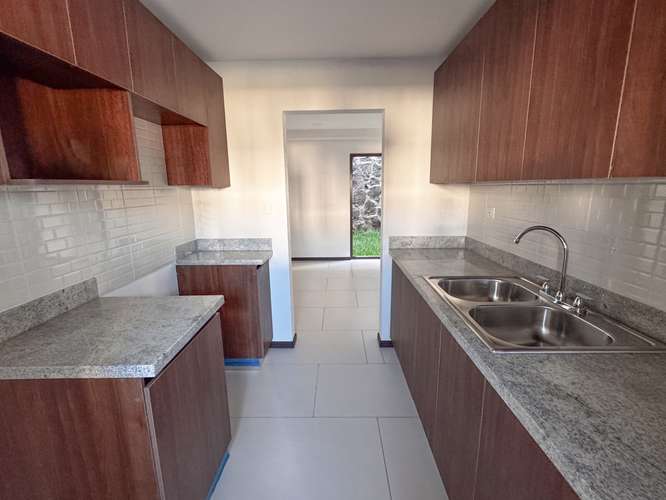 A estrenar en Premier Zaragoza | 3 vehículos| 3 hab | 4 A/C y jardín - Imagen 8