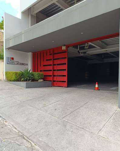Apartamento amueblado en colonia escalón 