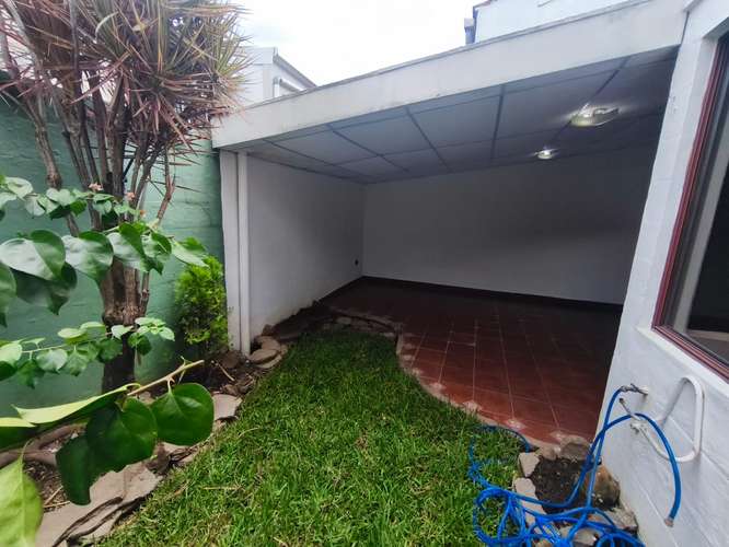 Venta de casa en Santa Elena, Antiguo Cuscatlan en privado  - Imagen 3