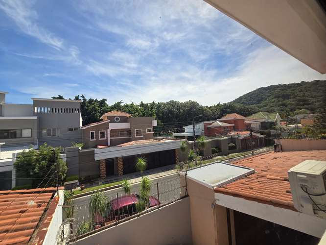 SE VENDE CASA CUMBRES DE CUSCATLÁN, PRIVADO, Tiene 643 v2 de terreno y 440 mts2 de construcción  4 habitaciones  - Imagen 17
