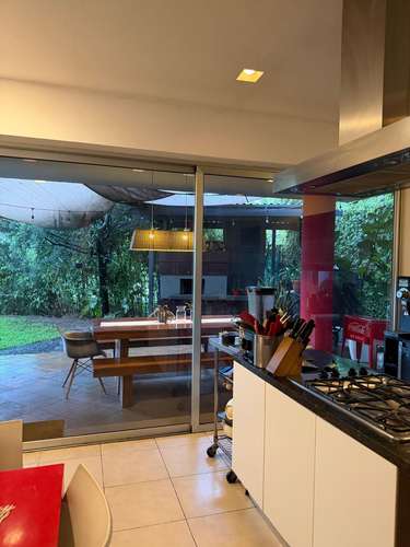 Venta de casa en Santa Tecla - Imagen 2