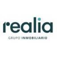Realia
