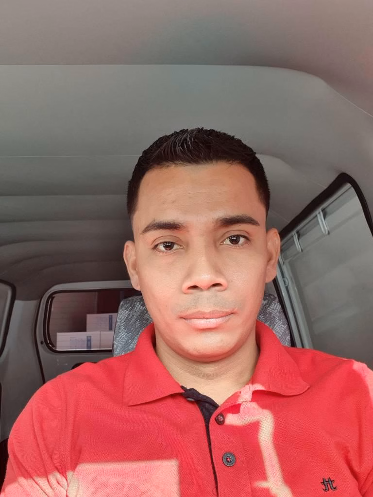 Jean Carlos Pinto 69410169