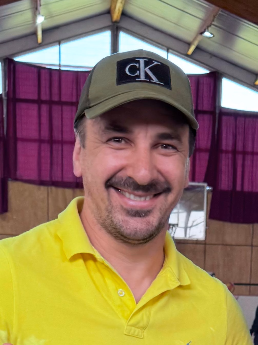 Carlos Carlos