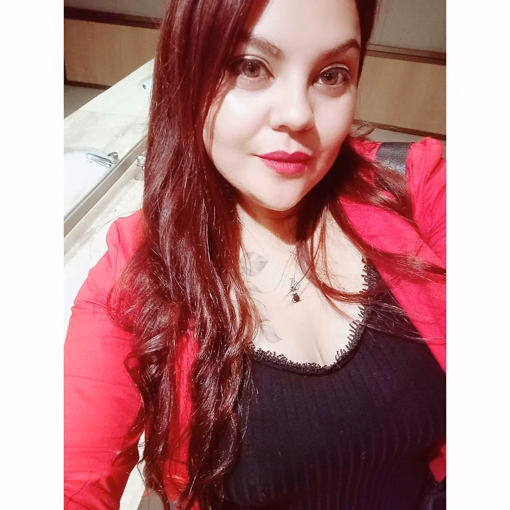 lya Palleros