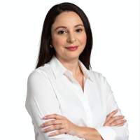 Glori Blanco Donato Rent A House